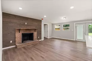 2005 Sunny Ln, New Smyrna Beach, FL 32168 - Photo 13