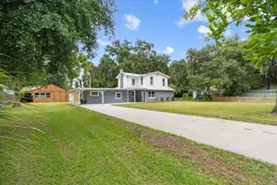 2005 Sunny Ln, New Smyrna Beach, FL 32168 - Photo 3