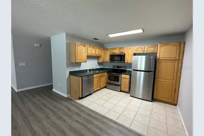 605 E 2nd Avenue, New Smyrna Beach, FL 32169 - Photo 1