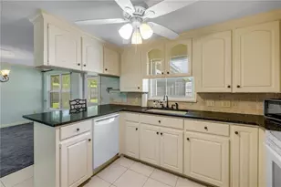 2416 Pine Tree Dr, Edgewater, FL 32141 - Photo 27