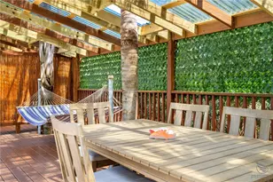 305 Live Oak, New Smyrna Beach, FL 32168 - Photo 13