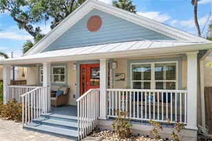 305 Live Oak, New Smyrna Beach, FL 32168 - Photo 3