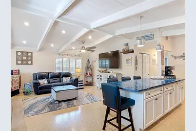 657 S Pine Street, New Smyrna Beach, FL 32169 - Photo 5