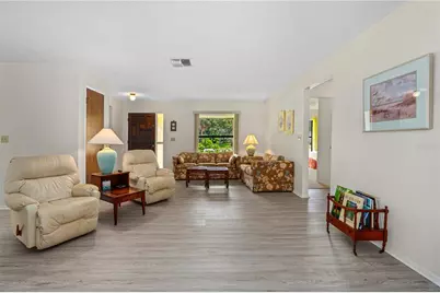 724 S Cooper Street, New Smyrna Beach, FL 32169 - Photo 11