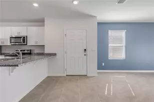 2725 Silver Canoe Dr, Edgewater, FL 32141 - Photo 5