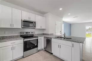 2725 Silver Canoe Dr, Edgewater, FL 32141 - Photo 15