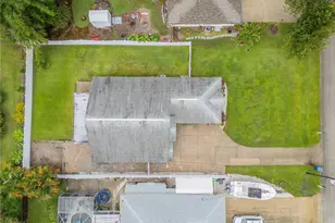 2243 Davis Dr, New Smyrna Beach, FL 32168 - Photo 3