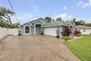 2243 Davis Dr, New Smyrna Beach, FL 32168 - Photo 13