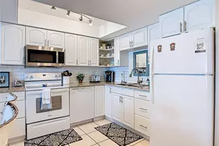 4849 Saxon Dr, New Smyrna Beach, FL 32169 - Photo 9