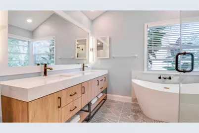 205 Ocean Drive, New Smyrna Beach, FL 32169 - Photo 23