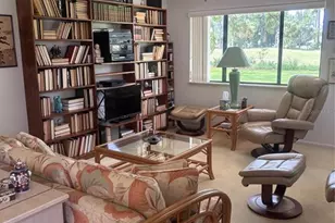 31 Lake Fairgreen Cir, New Smyrna Beach, FL 32168 - Photo 9