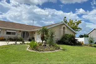 262 Fry Terrace SE, Port Charlotte, FL 33952 - Photo 1