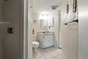 1 Oceans W Blvd, Daytona Beach, FL 32118 - Photo 15