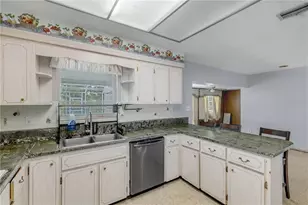 913 Valencia Rd, South Daytona, FL 32119 - Photo 15