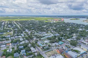 319 Columbus Ave, New Smyrna Beach, FL 32169 - Photo 45