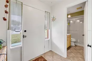 319 Columbus Ave, New Smyrna Beach, FL 32169 - Photo 7