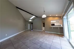 232 N Ridgewood Ave, Edgewater, FL 32132 - Photo 5