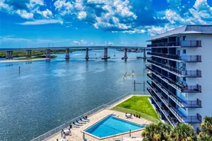 101 N Riverside Dr, New Smyrna Beach, FL 32168 - Photo 25