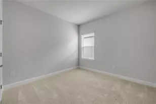 1002 Chelan Falls Dr, Deland, FL 32724 - Photo 9