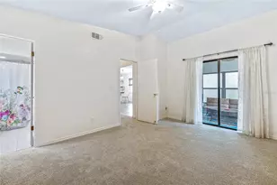 204 Shangri La Cir, Edgewater, FL 32132 - Photo 13