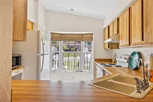 204 Shangri La Cir, Edgewater, FL 32132 - Photo 5