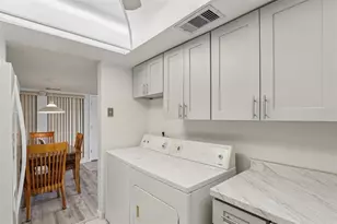 46 Club House Dr, Palm Coast, FL 32137 - Photo 9