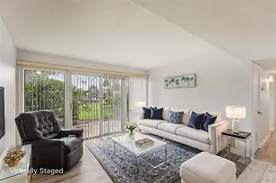 46 Club House Dr, Palm Coast, FL 32137 - Photo 3