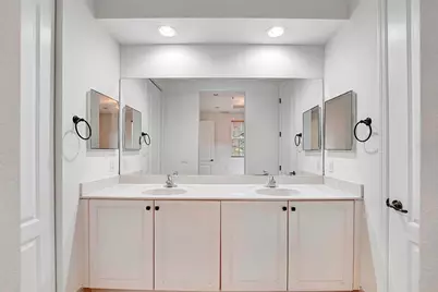 454 SW 147th Avenue #4601, Pembroke Pines, FL 33027 - Photo 23