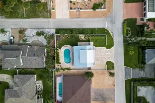 4700 Van Kleeck Dr, New Smyrna Beach, FL 32169 - Photo 5