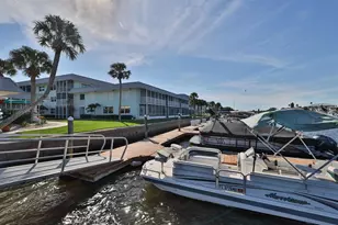 325 N Causeway, New Smyrna Beach, FL 32169 - Photo 23