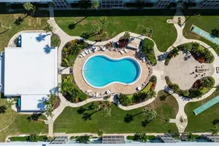 325 N Causeway, New Smyrna Beach, FL 32169 - Photo 3