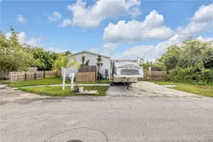 475 Leslie Dr, Port Orange, FL 32127 - Photo 3