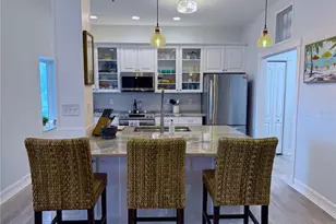 423 S Atlantic Ave, New Smyrna Beach, FL 32169 - Photo 3