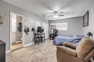 2097 Cleo Ln, Deltona, FL 32738 - Photo 37