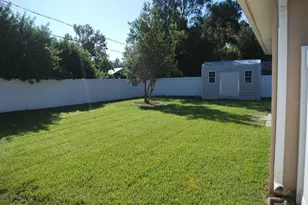 3013 Vista Palm Dr, Edgewater, FL 32141 - Photo 5