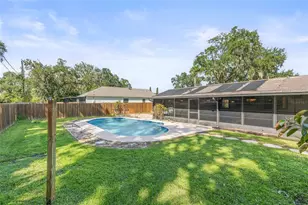 2520 Queen Palm Dr, Edgewater, FL 32141 - Photo 17