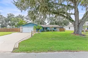 2520 Queen Palm Dr, Edgewater, FL 32141 - Photo 9