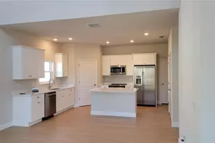 545 Venetian Palms Blvd, New Smyrna Beach, FL 32168 - Photo 3