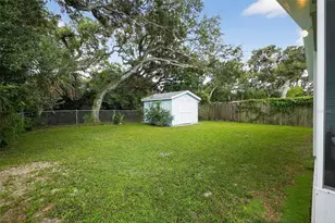 805 E 18th Ave, New Smyrna Beach, FL 32169 - Photo 31