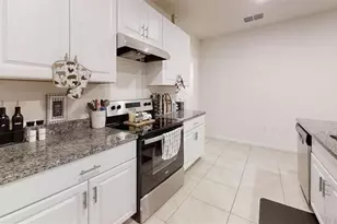 1818 Myrtlebrooke Dr, Edgewater, FL 32141 - Photo 11