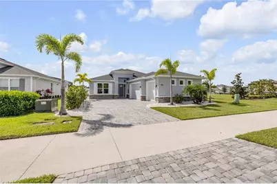 354 Venetian Palms Boulevard, New Smyrna Beach, FL 32168 - Photo 7