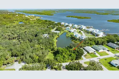 238 Navajo Drive, Oak Hill, FL 32759 - Photo 3