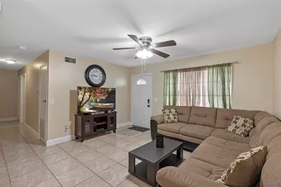 819 Nelson Drive, Kissimmee, FL 34758 - Photo 9