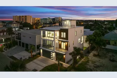 427 Columbus Avenue, New Smyrna Beach, FL 32169 - Photo 1