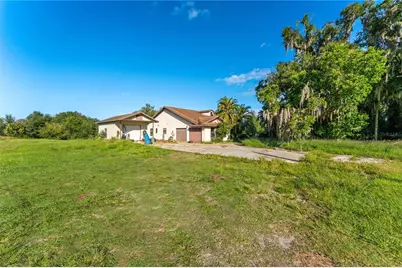 2342 N Singleton Avenue, Mims, FL 32754 - Photo 11