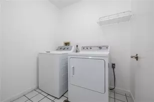 1319 Orange Tree Dr, Edgewater, FL 32132 - Photo 9