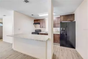 1060 E Patrick Cir, Daytona Beach, FL 32117 - Photo 9