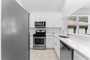 791 Wolf Creek St, Clermont, FL 34711 - Photo 9