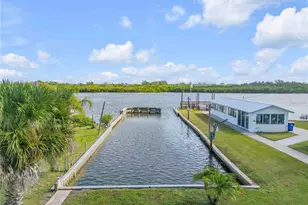 2201 S Ridgewood Ave, Edgewater, FL 32141 - Photo 49