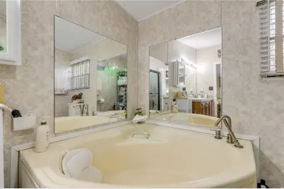 2201 S Ridgewood Avenue #28, Edgewater, FL 32141 - Photo 33